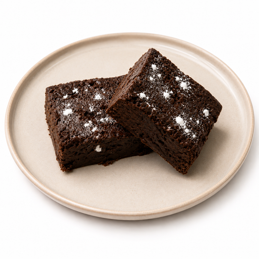 High-protein chocolate brownie with a rich, fudgy centre. Fresh ready-made protein dessert by Fuel & Prep Co.